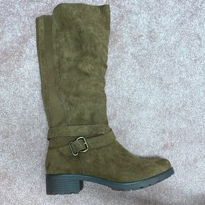 Unr8ted zip up boots